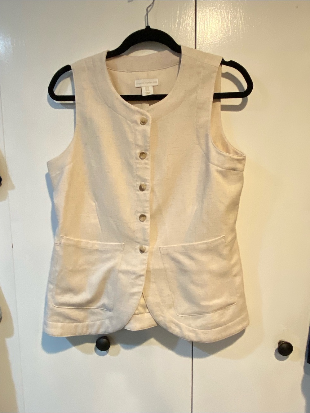 House of Harlow 1960 Cream Sleeveless Button Vest